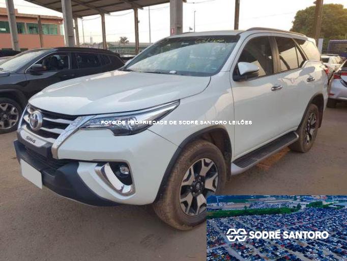 TOYOTA HILUX SW4 18/19